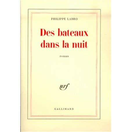 Des bateaux dans la nuit