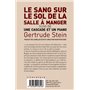 Le sang sur le sol de la salle à manger