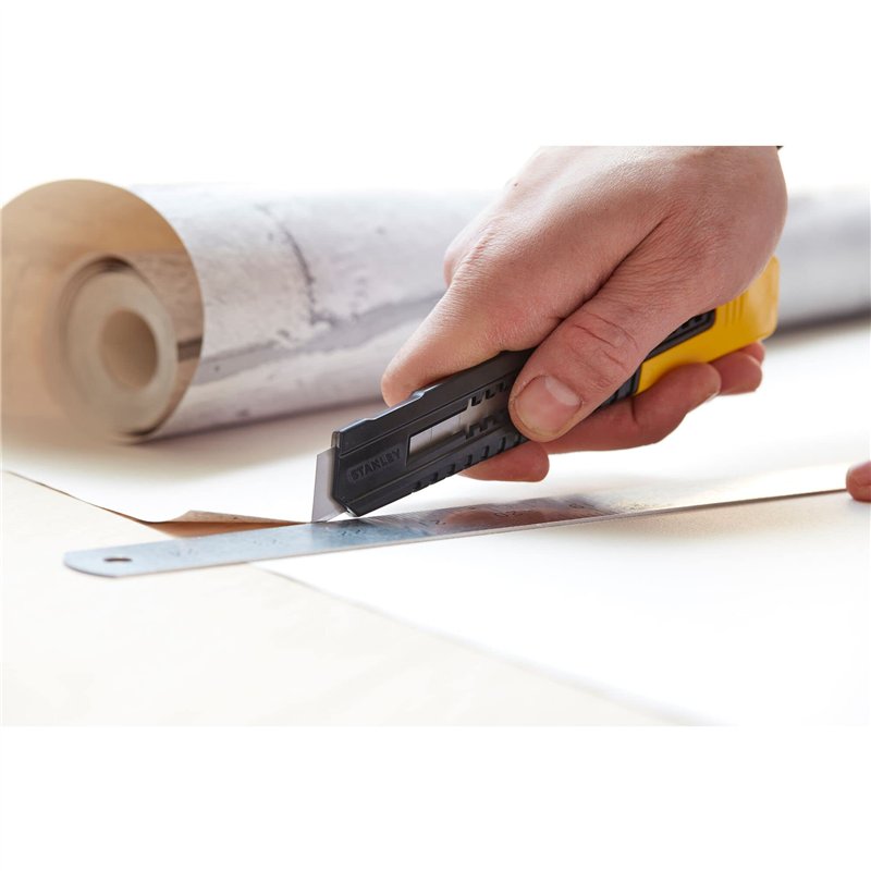 Image secondaire de STANLEY - Coupe Cutter - 18 mm - SM - ‎0-10-151