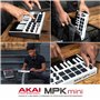 Akai Professional MPK Mini MK3 - Clavier MIDI USB Portable avec 25 Touches, 8 Pads de Batterie, Logiciels et Native Instruments 
