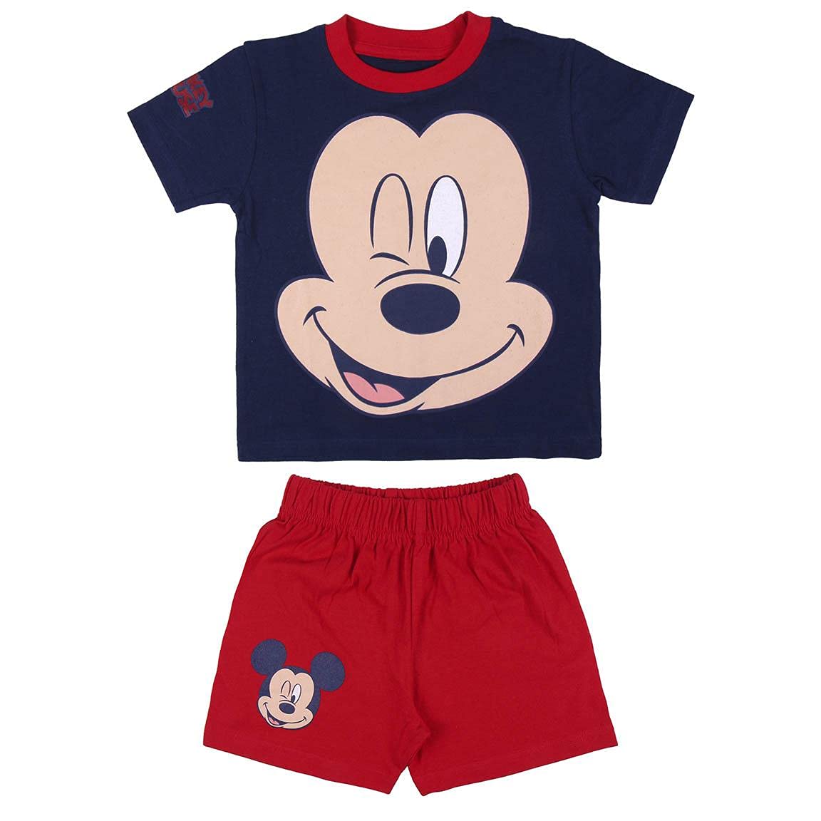 Pyjamas et vêtements de nuit