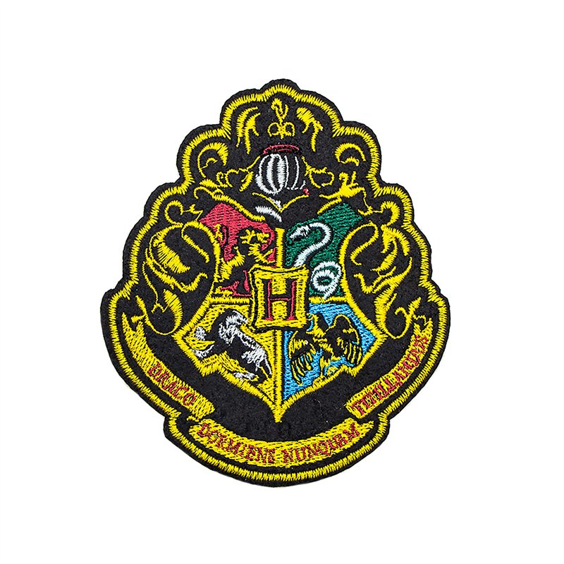 Image secondaire de Harry Potter Écusson Patch Set officiel par Cinereplicas®, Poudlard, Gryffondor, Serpentard, Serdaigle, Poufsouffle, Les Relique