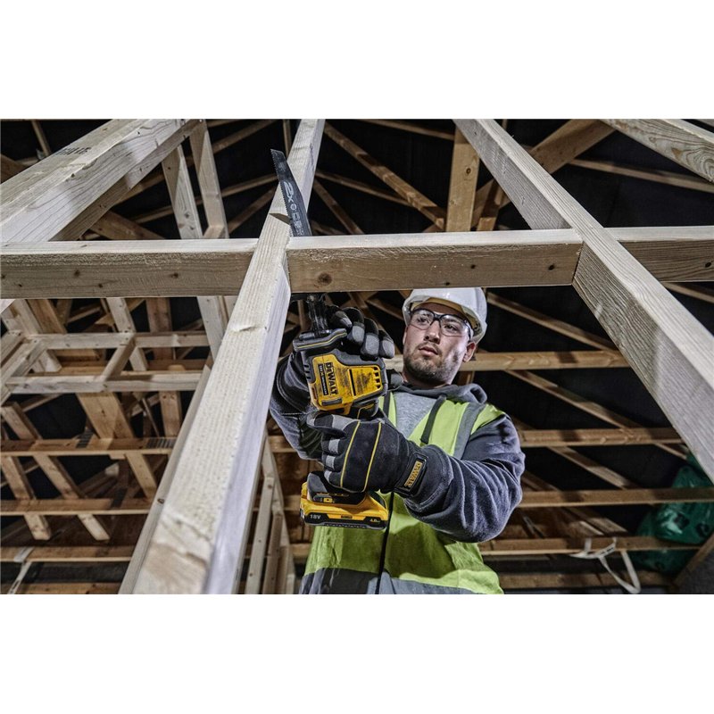 Image secondaire de DeWalt DCS369M2-QW Scie Sabre Compacte - XR 18V 4 Ah - Brushless - 2 Batteries - En Coffret TSTAK