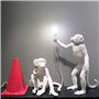 Seletti 14880 Lampe en forme de singe 46 x 27,5 Hauteur 54 cm En résine Blanc 57,8 x 51,2 x 30 cm