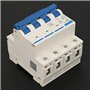 400V 32A Disjoncteur Miniature 4P Protection Contre Les Surcharges à Domicile Interrupteur D'air pour Lignes de Distribution D'é