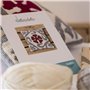 Kit de broderie pour coussin | Canevas imprimé 40 cm x 40 cm | Avec laine et aiguille de tapisserie | Motif Eixample Delicatela