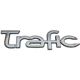 Badge Monogramme Chromé