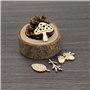 SG Store 200pcs Embellissements en Bois Copeaux de Bois Décoratifs Écureuil Champignon Feuille Hérisson Gland Brindille Formes T