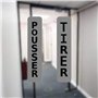 Pousser Tirer pousser tirer pour les portes. Acrylique argentée avec écriture noire et support adhésif. Parfait pour les magasin