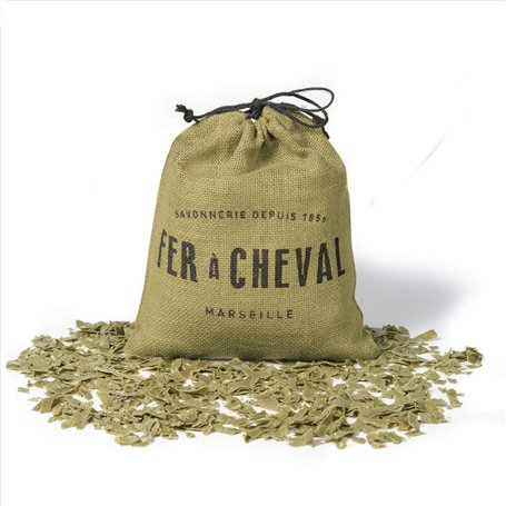 Fer à Cheval - Véritable Copeaux de Savon de Marseille à l'huile d'olive (100% d'huile d’olive) - 750g
