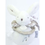 DOUDOU ET COMPAGNIE - Boîte à Musique Lapin Doudou Blanc – Peluche Musicale Ultra Douce Bébé avec Anneau Bois – Doudou Veilleuse
