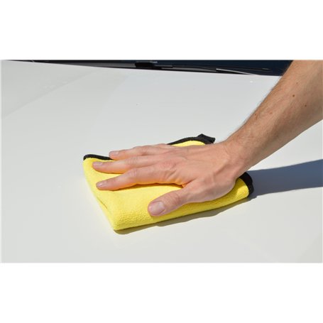 Bosch Freshe Schnauze Lot de 5 boîtes de pâtée pour Chien 250 g - Aliment Complet cuit à la Vapeur - Saveurs : bœuf, Poulet et D