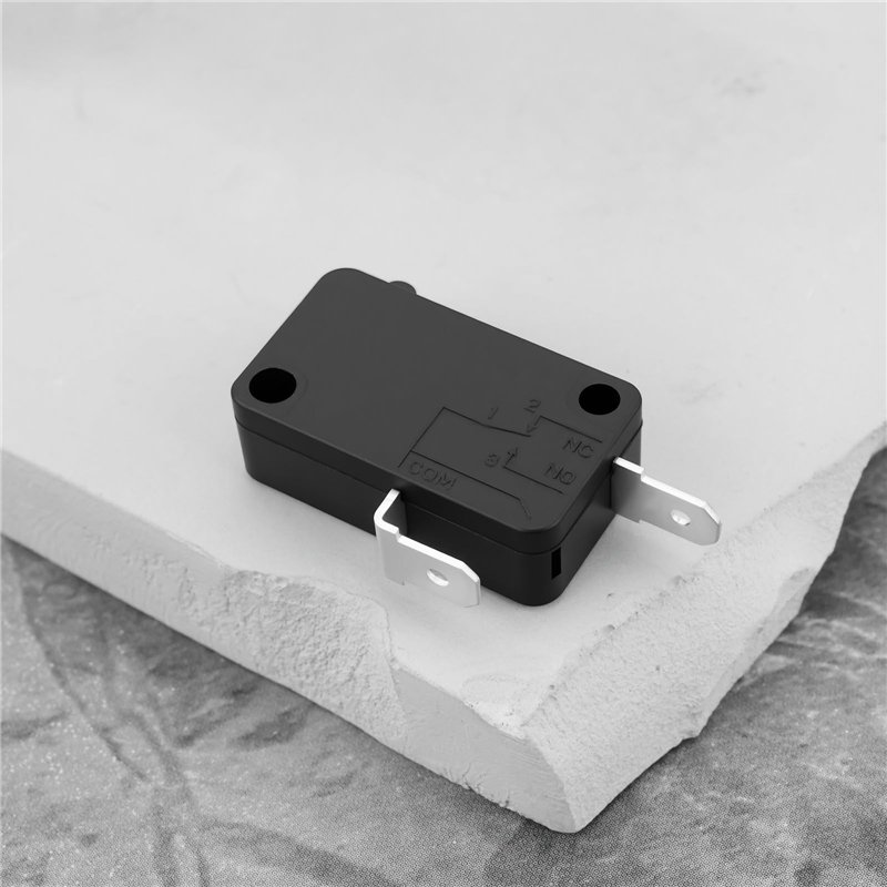 Interrupteur à bascule 4 broches 16 A 250 V AC 125 V 20 A CA (6 V 9 V 12 V 24 V 125 V CA/DC) Noir rectangulaire Dimensions d'enc