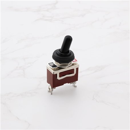 Collier Homme Police