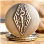 L'ancien Scrolls Vintage Bronze Copper Skyrim Montre De Poche Hommes Pendentif Rétro Quartz Antique Dragon Montre De Poche Colli