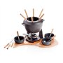 Brandani 59203 Service à Fondue en Fonte Mezzaluna avec Support Bambou Set de 17 Pièces