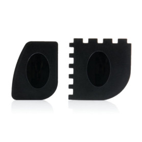 BBQ-Toro Lot de 2 grattoirs en plastique pour barbecue - Nettoyant en fonte - Pour four hollandais, poêle, casserole, wok