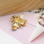 Lot de 2 broches abeille avec strass en alliage Belle broche Accessoires décoratifs pour vêtements Pull Veste Ornement pour Femm