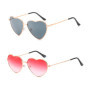Lunettes de Soleil en Forme de Coeur Vientiane pour Dames - Style Hippie Chic