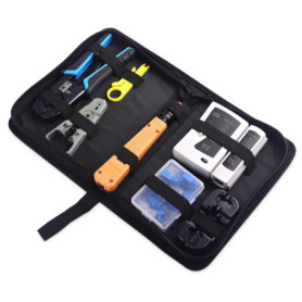 Kit d'outils réseau 7-en-1 Cable Matters avec mallette de transport