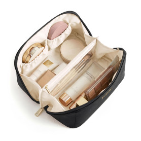 bagsmart Trousse de Maquillage Voyage Femme PU Cuir avec PVC Compartiment | 23,5x10,5x11cm Imperméable Trousse de Toilette Vanit